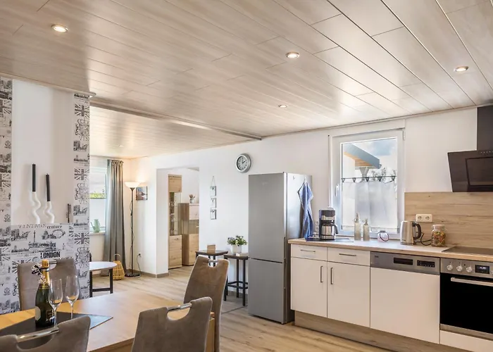 Bornwiese * Schwalmtal (Hessen)